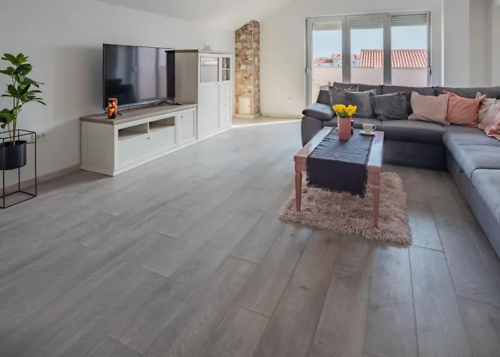 Seaview Roberta Διαμέρισμα *